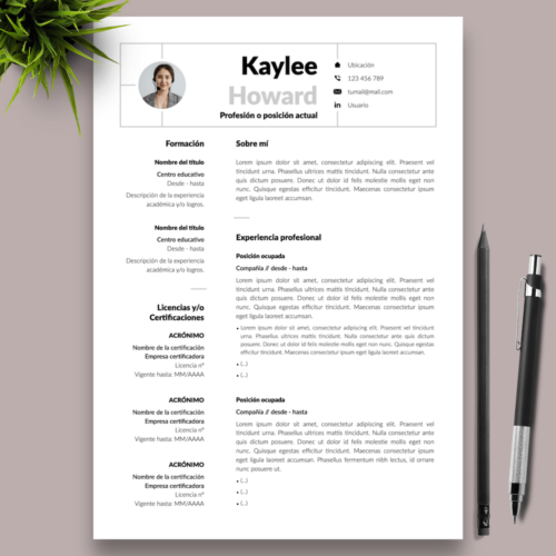 Currículum Kaylee Howard - 01 - Presentación